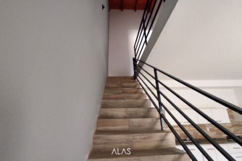 xr:d:DAENlLFZxZM:4865,j:1663018308,t:23032804