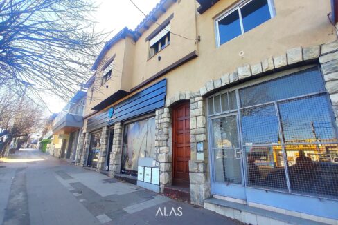 xr:d:DAENlLFZxZM:5020,j:44805193020,t:23040801