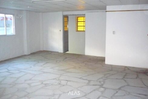 xr:d:DAENlLFZxZM:5020,j:44805193020,t:23040801